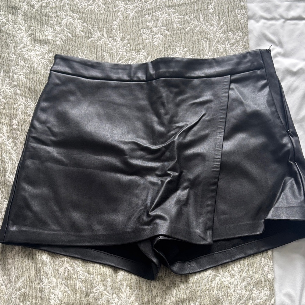 Dynamite Black Faux Leather Skort Shorts